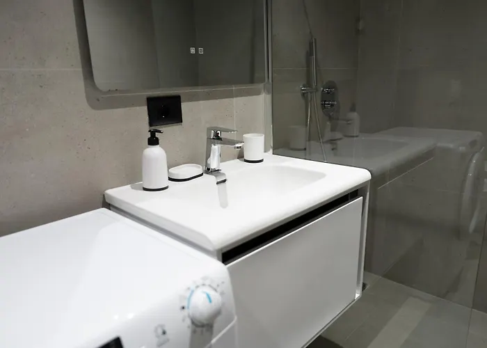 Barrikada-e Apartamento