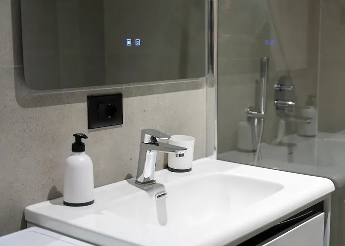 Barrikada-e * Tirana