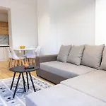 Barrikada-e * Tirana