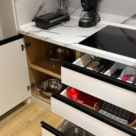 Apartment Barrikada-e