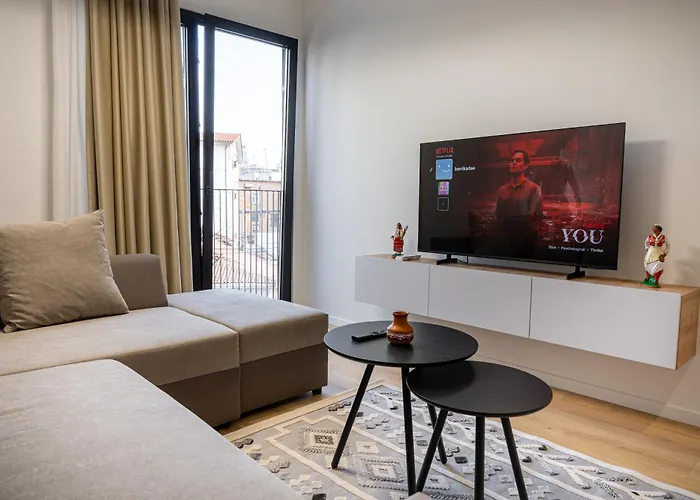 Barrikada-e 地拉那