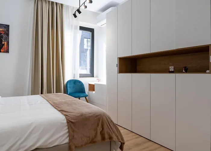 Barrikada-e 地拉那